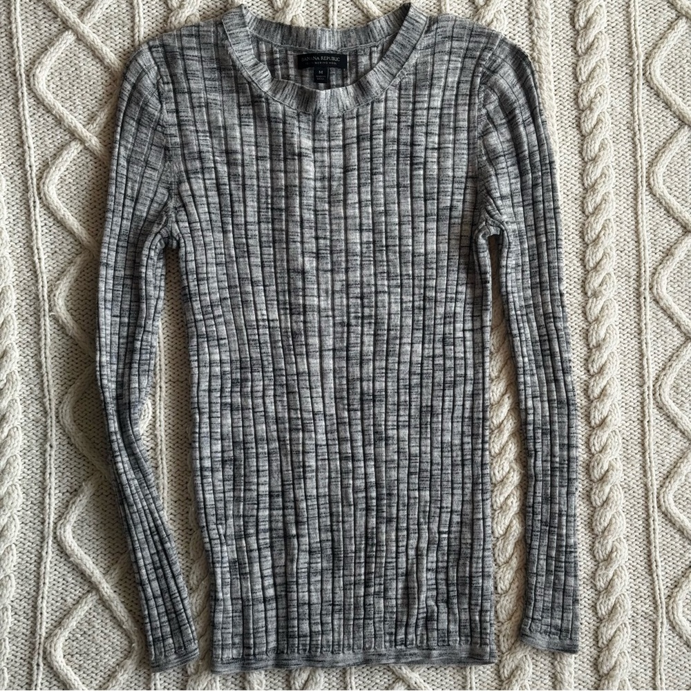 Banana Republic Gray Marbled Ribbed Long Sleeve Shirt, 100% Merino Wool, Size M
